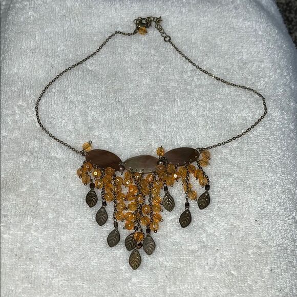 Elegant Gold and Brown Leaf Necklace - Picture 1 of 2